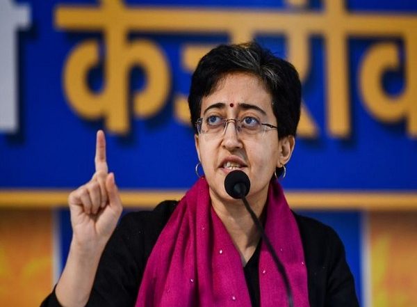 India News | Delhi Polls: Atishi Alleges Violence, Distribution of Money, Liquor in Kalkaji Seat, Demands Increase in Security Deployment