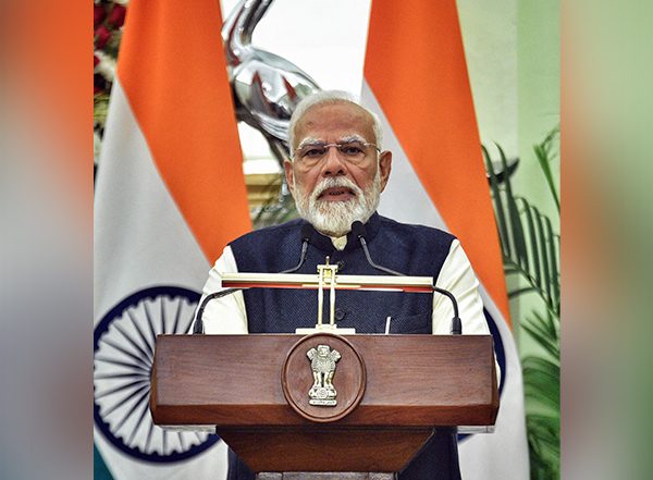 World News | PM Modi Offers Condolences over Washington Mid-Air Plane Collision