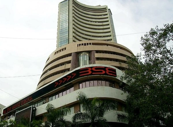 Business News | Economic Survey Lifts Stock Market Sentiments; Sensex, Nifty Closed About a Per Cent Up
