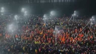 Maha Kumbh Mela 2025: 2 Crore Plus Devotees Take Holy Dip in Sangam So Far on Makar Sankranti at Mahakumbh Mela in Prayagraj (Watch Videos)