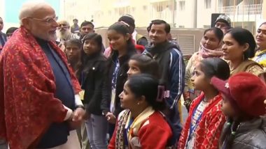 PM Narendra Modi Inaugurates Swabhiman Flats for Dwellers of JJ Clusters in Delhi’s Ashok Vihar (Watch Videos)