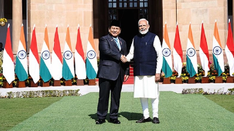 India-Indonesia To Enhance Ties in Cyber Safety, Maritime Security and De-Radicalization, Says PM Narendra Modi (Watch Video)