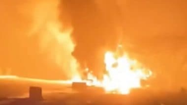 Rajasthan Road Accident: Chemical Tanker Catches Fire on Delhi-Jaipur Highway 48, Causes Major Traffic Jam As Driver Manages To Leap to Safety; Terrifying Video of 'Burning Tanker' Surfaces