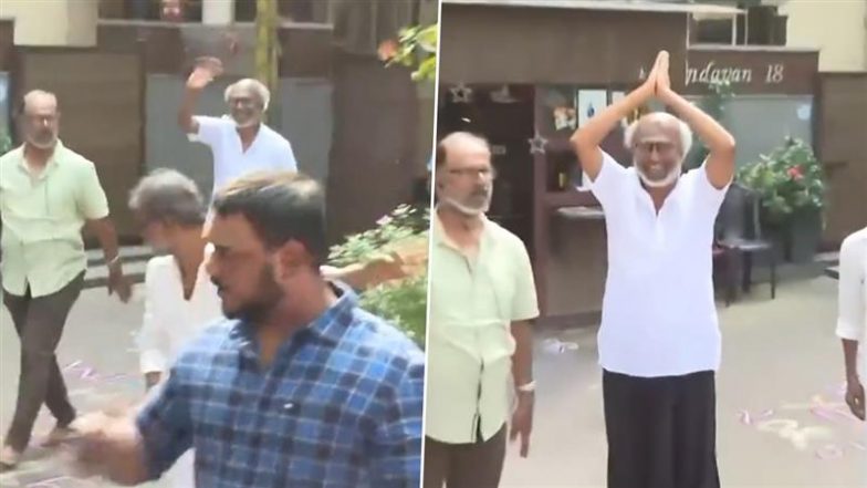 Rajinikanth Waves and Blows Kisses to Fans As He Greets Them Outside His Residence on New Year’s Day (Watch Video)
