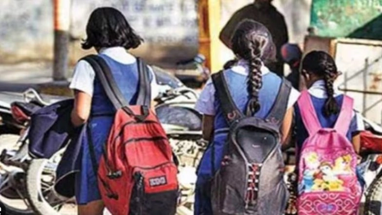 &lsquo;No Bag Day&rsquo; Initiative: School Students in Andhra Pradesh Need Not Carry Bags Every Saturday As Government Declares Every Saturday &lsquo;No Bag Day&rsquo;