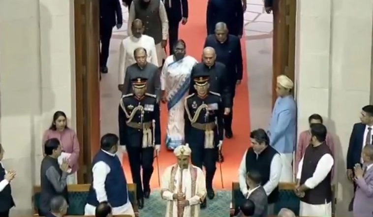 Droupadi Murmu Accorded Ceremonial Welcome in Parliament