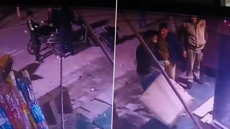 Ghaziabad: UP Police Officer Caught on Camera Pushing, Slapping BJP Councillor Sheetal Chaudhary’s Driver (Watch Video)