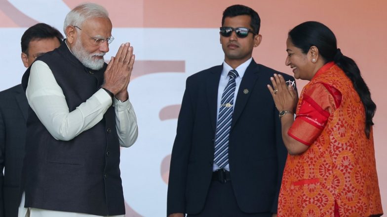 PM Narendra Modi Congratulates Rekha Gupta on Taking Oath As Delhi CM