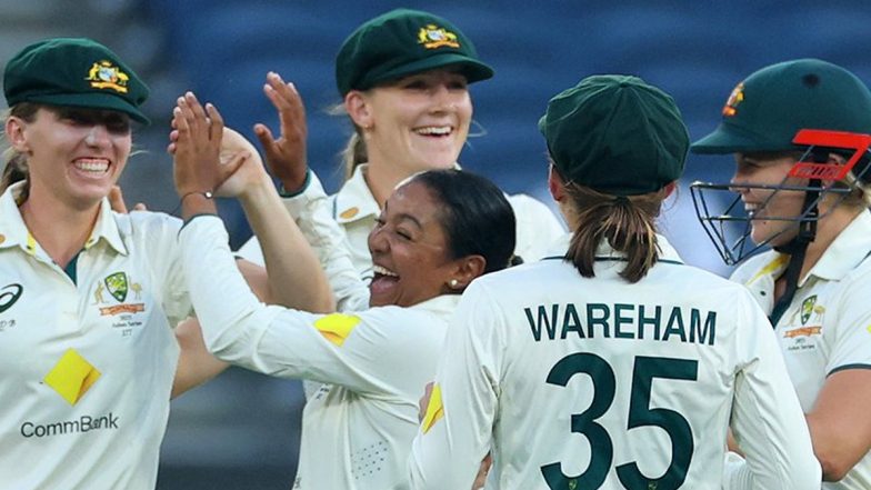 Women’s Ashes 2025: Tons From Annabel Sutherland, Beth Mooney; Alana King’s Nine-Wicket Haul Guide Australia to Victory Over England by Innings and 122 Runs