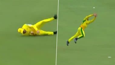 40-Year-Old Faf du Plessis Takes Stunning Diving Catch To Dismiss David Bedingham During Sunrisers Eastern Cape vs Joburg Super Kings SA20 2025 Eliminator Match (Watch Video)