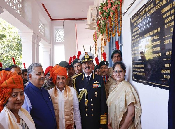 India News | Admiral Tripathi Inaugurates Indian Navy Outreach Pavilion at MP University