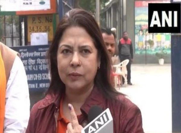 India News | In Democracy, This is Best Medium to Express Our Thoughts: BJP's Meenakashi Lekhi Appeals to Delhi Voters to Exercise Franchise