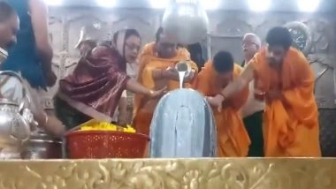 India News | Union Minister Shivraj Singh Chouhan Offers Prayers at Mahakaleshwar Temple in Ujjain