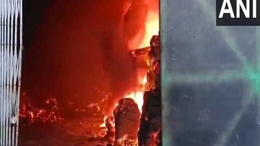 India News | WB: Massive Fire Breaks out at Jute Factory in Howrah; Fire Services on Spot
