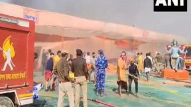 India News | Prayagraj: Fire Breaks out in Mahakumbh Mela Area, Firefighters Rush to Scene