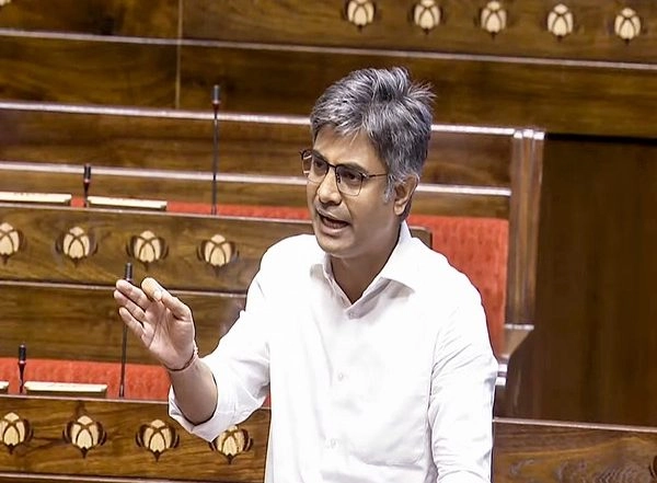 India News | AAP's Sandeep Pathak Gives Zero-hour Notice in Rajya Sabha to Discuss Hostile Drone Activities on Punjab Border