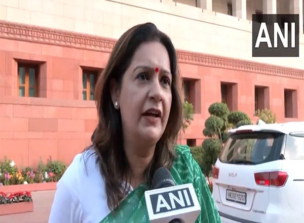 India News | Will Raise Issue in IT Standing Committee: Shiv Sena (UBT) MP Priyanka Chaturvedi on Ranveer Allahbadia Controversy