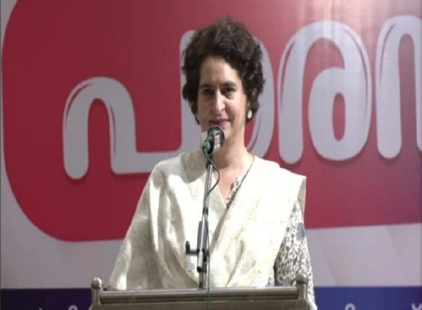 India News | We Put Pressure to Make Sure Centre Sends Funds: Congress' Priyanka Gandhi on Wayanad Landslide Victims Getting Relief