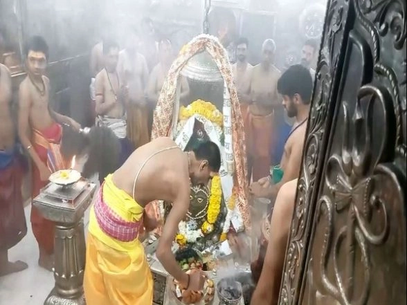 Bhasma Aarti Performed at Mahakaleshwar Temple in Madhya Pradesh