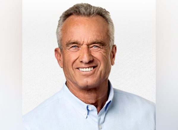 World News | US Senate Confirms Robert F Kennedy Jr as Health and Human Services Secretary