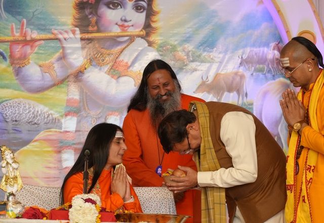 India News | CM Dhami Attends Shrimad Bhagwat Kathamrit in Uttarakhand's Kashipur