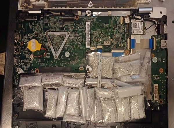 India News | Mumbai: CISF Detects Concealed Synthetic Diamonds Worth Rs 4.93 Crores at CSMI Airport