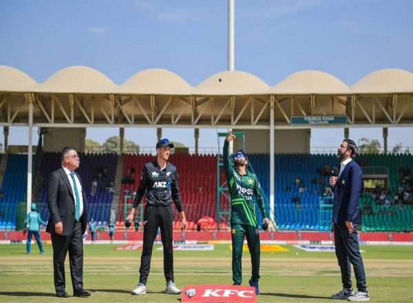 Sports News | ODI Tri-nation Final: Pakistan Win Toss, Opt to Bat Against New Zealand