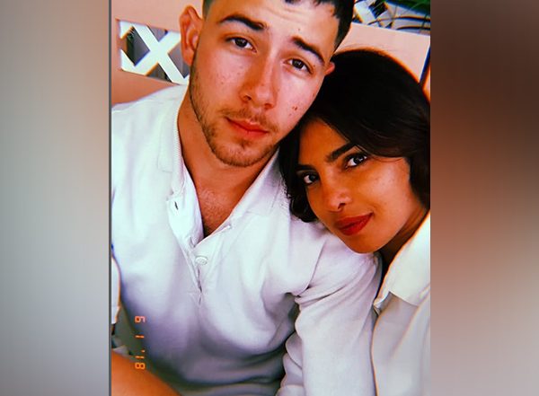 Entertainment News | Priyanka Chopra Shares Photo from Her Dating Days with Husband Nick Jonas on Valentine's Day