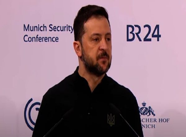 World News | Zelenskyy Calls for Creation of European Army at Munich Security Conference