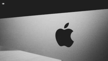 Tech News | Apple Intelligence Siri Overhaul Hits Roadblock, Delay Possible