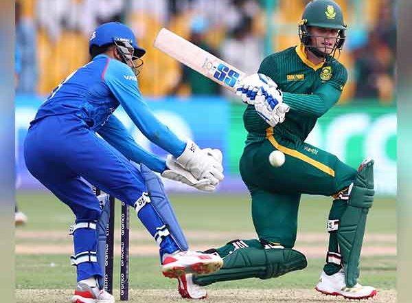 Sports News | Champions Trophy: Ryan Ricketon's Maiden ODI Ton Lifts South Africa to Daunting 315/6 Against Afghanistan