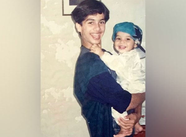 Entertainment News | Ishaan Khatter Shares Adorable Childhood Photos of Brother Shahid Kapoor on His Birthday