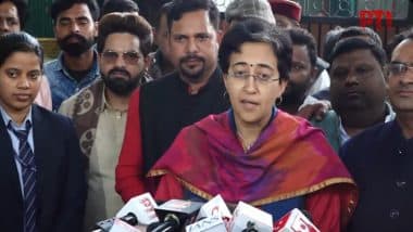 ‘Will Play Role of Constructive Opposition, Make BJP Fulfil Its Promises to the People’, Says Atishi After Meeting With Arvind Kejriwal and Newly Elected AAP MLAs (Watch Video)