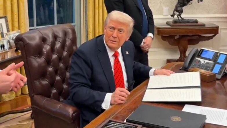 'We're Going Back to Plastic Straws': US President Donald Trump Signs Executive Order To Go Back to Plastic Straws; Shares Photo of Diet Coke With Straw (See Video and Pic)