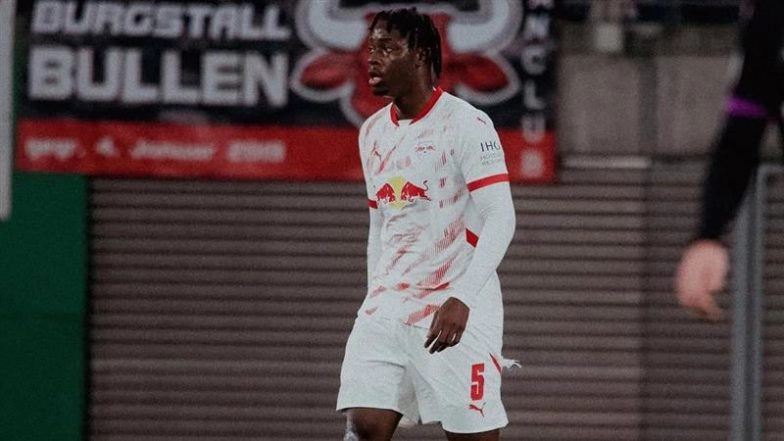 El Chadaille Bitshiabu Misses Bundesliga 2024-25 Game After Being Late for Bus 