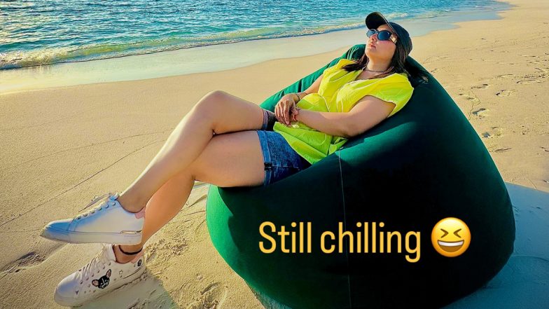 Hina Khan Flaunts Her ‘Queen Size’ Lifestyle in Instagram New Post (See Pic)