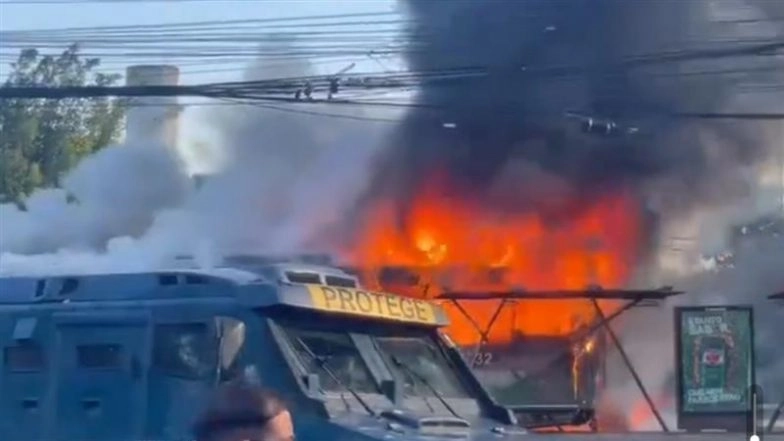 Sao Paulo Plane Crash: At Least 2 Killed After Small Aircraft Smashes Into Bus While Attempting Emergency Landing in Brazil; Videos Surface