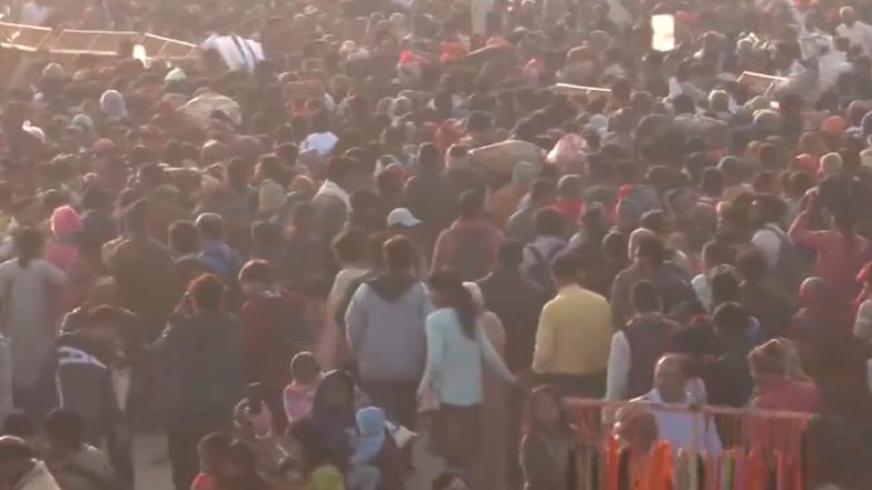 Maha Kumbh Mela 2025: Massive Crowd Gathers at Triveni Sangam in Prayagraj for Holy Dip; Uttar Pradesh CM Yogi Adityanath Extends Wishes on Magh Purnima (Watch Videos)