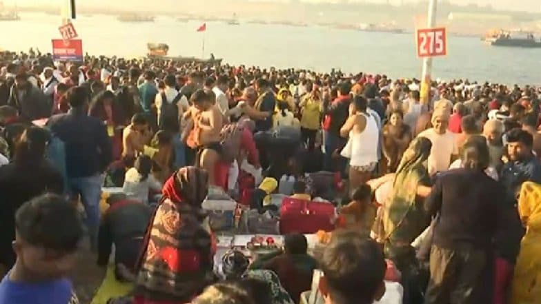 Magh Purnima: Massive Crowd at Triveni Sangam for Holy Dip During Maha Kumbh 2025, UP CM Yogi Adityanath Monitors Arrangements (Watch Videos)