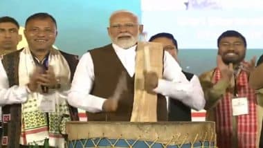 PM Modi Plays Drum: Prime Minister Narendra Modi Beats Traditional Drum, Shows His Drumming Skills During 'Jhumoir Binandini' Event in Assam's Guwahati (Watch Video)