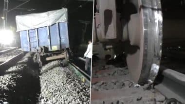 Odisha Train Derailment: 3 Wagons of Goods Train Derail at Titilagarh Yard Close to Railway Station While Heading Towards Raipur (Watch Videos)