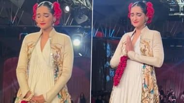 ‘Faking It’: Netizens Troll Sonam Kapoor After She Pays Emotional Tribute to Late Designer Rohit Bal on Ramp in Delhi (Watch Video)