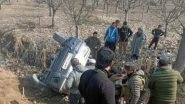 Mehbooba Mufti Car Accident: 3 Cops Injured as PDP President's Escort Vehicle Skids off Road in Kashmir's Baramulla