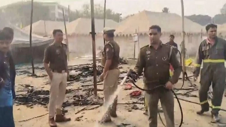 Prayagraj: Fire Breaks out at Sector-25 of Vedic Tent City; No Casualties