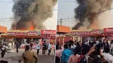 Gwalior Fire: Firefighters Rush To Control Blaze As Flames Engulf 2 Stalls at Trade Fair in Madhya Pradesh (Watch Video)