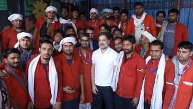 Rahul Gandhi Interacts With Coolies at New Delhi Railway Station, Pledges To Fight for Their Rights (Watch Video)