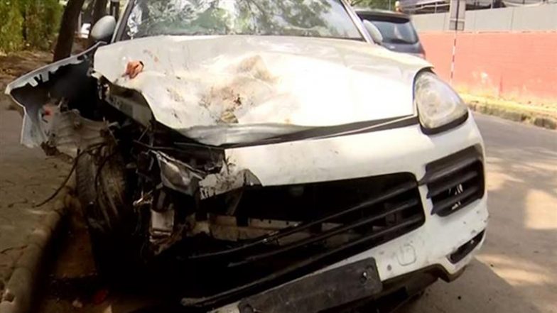 Porsche Accident in Chandigarh: 1 Dead, 2 Injured As Speeding Luxury Sports Car Hits 2 Vehicles in Punjab (Watch Video)