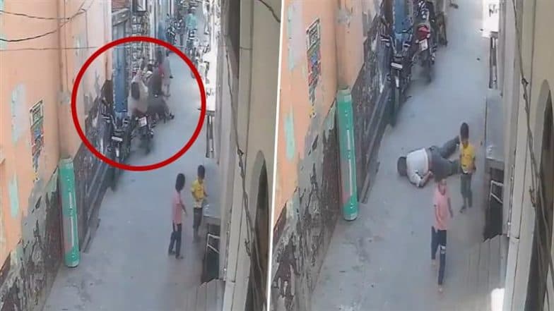 Kannauj Shocker: Man Cleaning Masjid’s Roof Ahead of Eid al-Fitr 2025 Loses Balance and Falls, Dies; Disturbing Video Surfaces