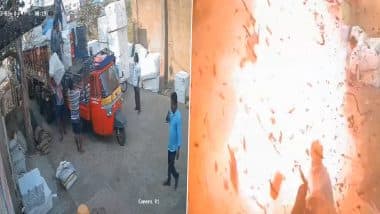 Explosion Caught on Camera: Firecracker Blasts at Kakinada Transport Hub, 4 Injured (Disturbing Video)