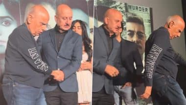 Did Anupam Kher Ask Mahesh Bhatt To Leave the Stage at ‘Tumko Meri Kasam’ Trailer Launch? Watch Viral Video To Know!